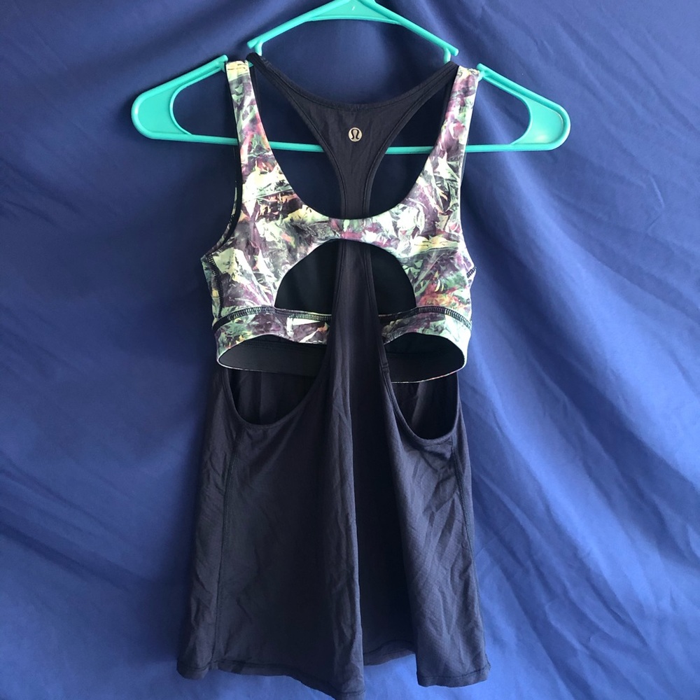 Lululemon Built in Bra tank Navy Sz 4